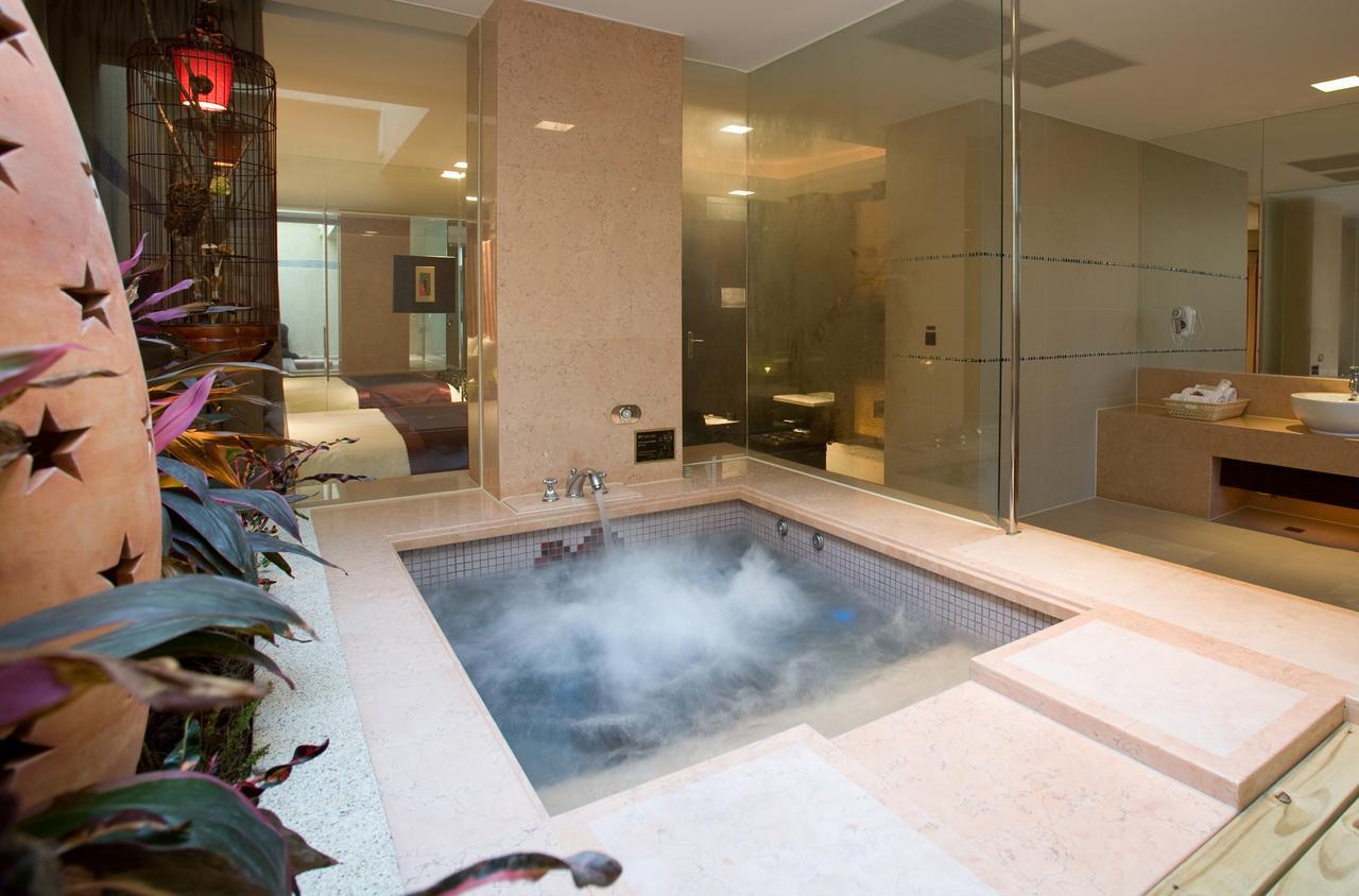 Yes Motel Zhonghe  Dış mekan fotoğraf