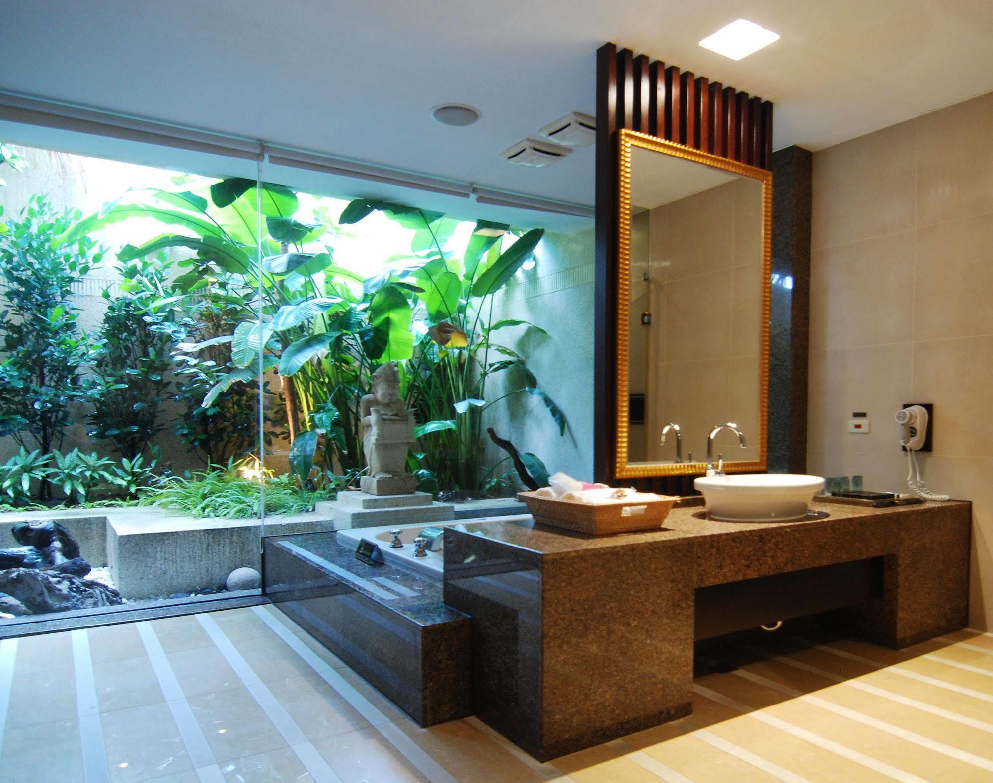 Yes Motel Zhonghe  Dış mekan fotoğraf