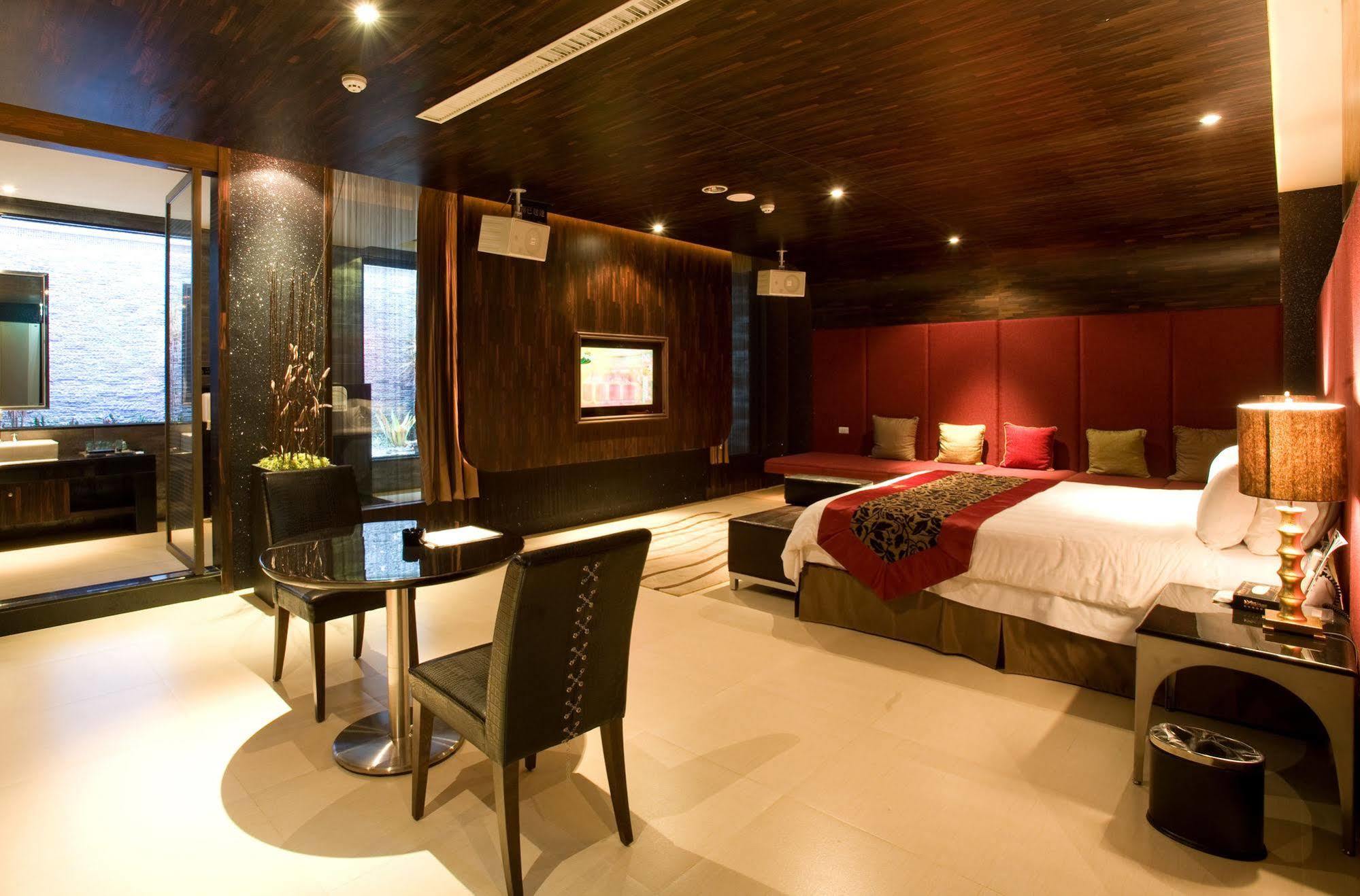 Yes Motel Zhonghe  Dış mekan fotoğraf